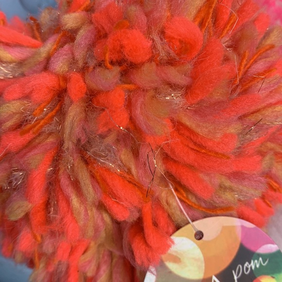 Anthropologie pick a pom bright yarn pom new with tags - Picture 4 of 4